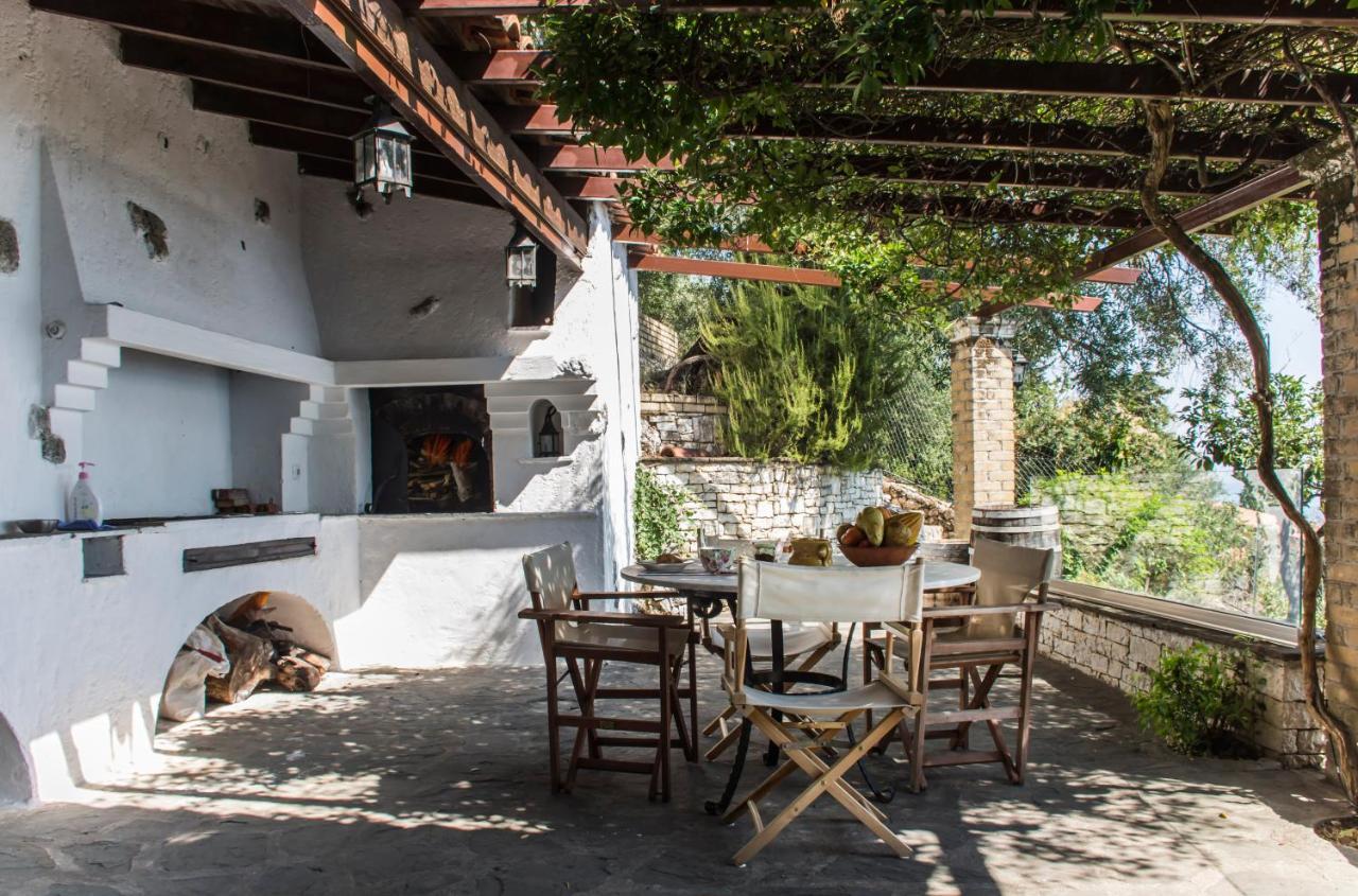Aris Studio Corfu Pyrgi  Exterior photo